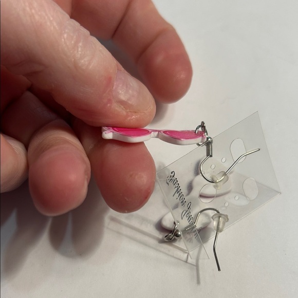 Pink Heart Dangle Earrings - Picture 3 of 3